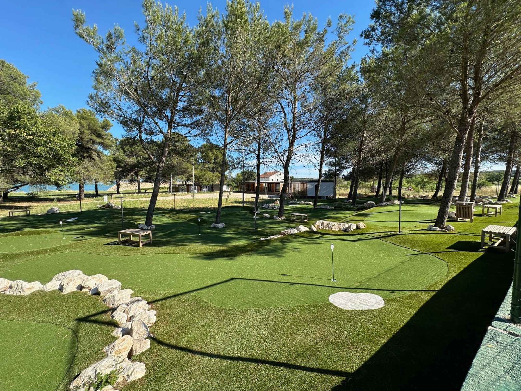 Campingplatz Vransko Jezero - Crkvine Pakoštane